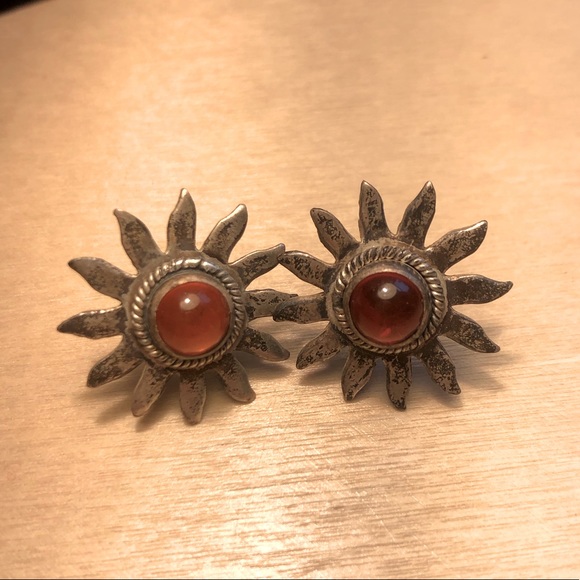 Vintage 90s Amber Cabochon Sunburst Earrings - Picture 4 of 4